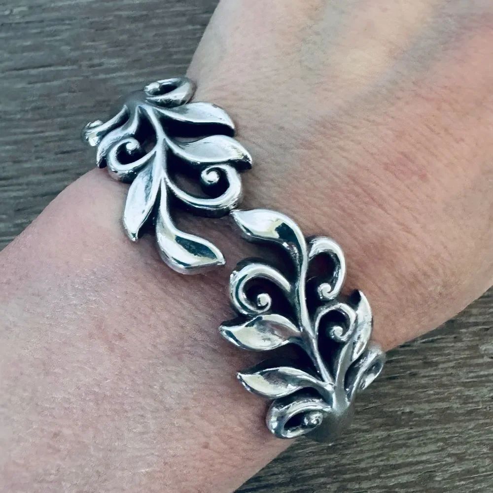 Brighton Silver Scrolled Leaves Hinged Cuff Bracelet